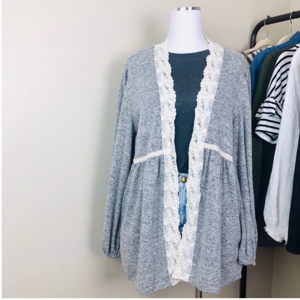 🏹 Boho Heather Grey & Cream Lacy Layering Kimono
